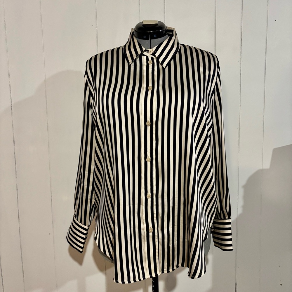 H&M Black and White Striped Button Down Shirt